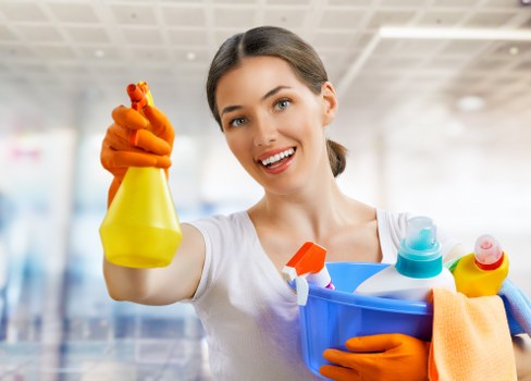 Worker wearing PPE during a task