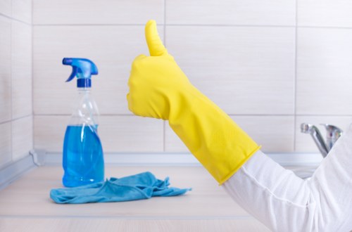 Deep oven cleaning for stubborn grease and residue